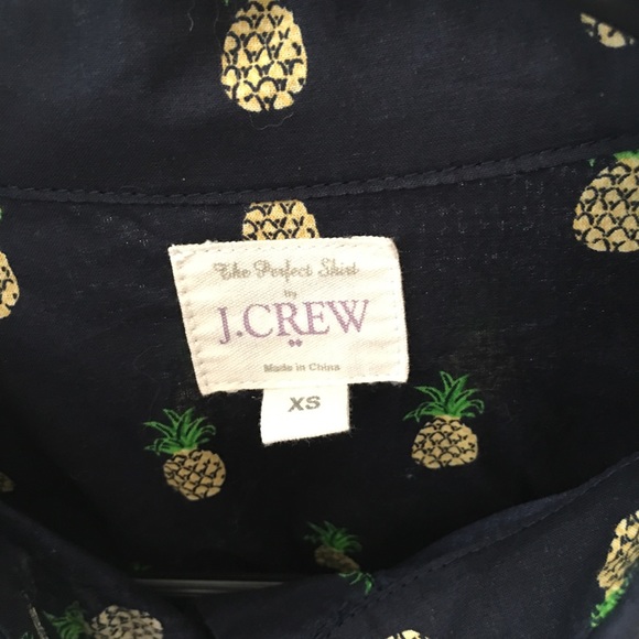 J Crew The Perfect Shirt Pineapple Button Down - Picture 3 of 3